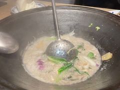 -陈大锅·岳阳鱼馆·地道岳阳菜(美食街店)