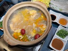 -邹开喜·小海鲜醉鸡煲·潮汕鲜切牛肉店(襄阳北路店)