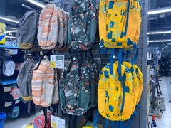 -迪卡侬(高新万达店)