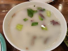 -清真·玛丽亚新疆菜主题餐厅(浙江中路店)