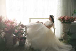 -雪中彩影婚纱摄影·微光艺术中心