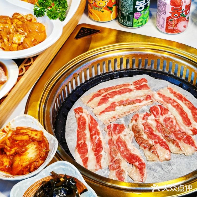 终于找到一家韩式街头感十足的烤肉店