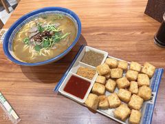 -美玲骨汤牛肉面(未来广场店)