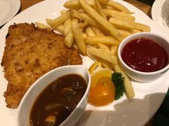-兰特伯爵西餐厅·啤酒屋(方庄店)