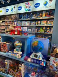 -Hamleys哈姆雷斯(东方福来德店)