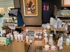 零售区-星巴克(西安机场1店T3到达店)