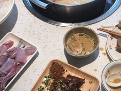 -三人行骨头王火锅(长寿店)