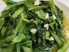 -堂瓦里·33年传统赣菜(第一街区店)