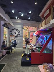 -奈尔宝家庭中心·亲子餐厅(华采天地店)