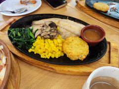 -萨莉亚意式餐厅(玉泉路物美店)