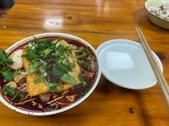 -汪胖子襄阳牛肉面(华丰路店)