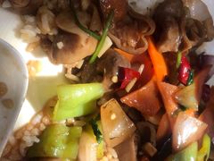 -锅贴王海鲜小馆