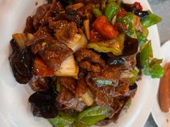 -汗腾格里·风味餐厅(新疆驻京办店)