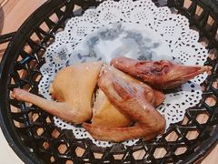 金牌盐焗乳鸽-粤港餐厅(禹州商业广场店)