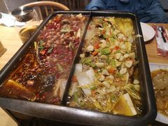 鸳鸯烤鱼-鉳里小馆·烤鱼·大虾·烧鸡公