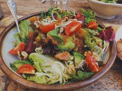 牛油果沙拉-RAC BAR(安福路店)