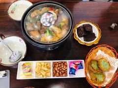 萝卜牛腩煲-荷塘记西关味道(番禺厦滘分店)