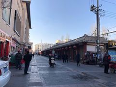 -壹阁胡羊焖饼(特色小吃街店)