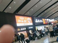 -周黑鸭(北京南站七店)