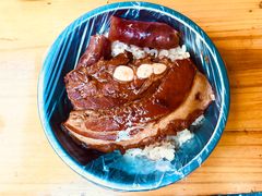 -梁阿婆廿年老牌扣肉糯米饭