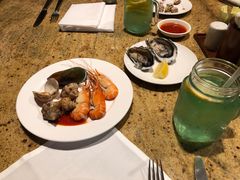 生蚝-松山湖凯悦酒店·Café自助餐厅·周末火舞秀表演