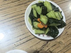-陇上全荟兰州传统牛肉面(延吉路店)