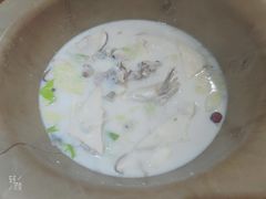 -滇香肴·云南菜蒸汽石锅鱼(云南北路店)