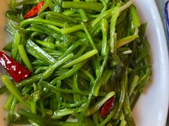 -小厨子私房菜·云南美食店
