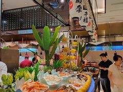 -广州万富希尔顿酒店·感趣自助餐厅·金秋蟹宴生蚝海鲜刺身烧烤