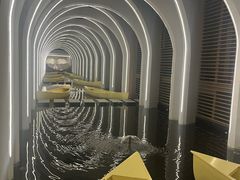 -涨巢·潮玩水疗局