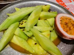 -威记烧嘢·南宁烧烤·超级生牛(绿地店)