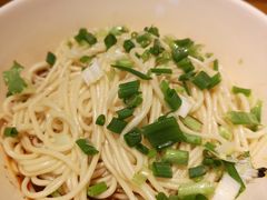 干馏小面-呼啦面馆·头牌豌杂面(爱琴海店)
