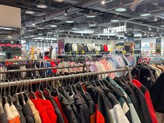 -法雅体育工厂店(皂君庙路店)
