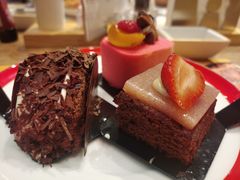 -咖啡苑自助餐厅·中国大饭店