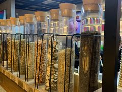 面包甜点陈列柜-LELECHA乐乐茶(上海五角场万达广场店)