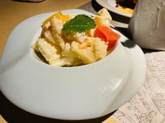 -穹六人间 people 6(岳阳路店)