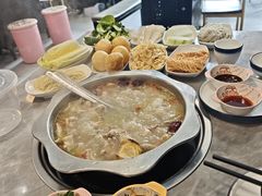 -光头药膳鸡(莱茵小镇店)