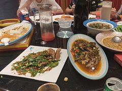-红果树(江光店)