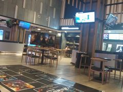 门面-保利国际影城杭州中南店