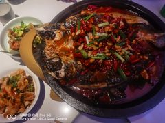 -鸣记脆皮烤鱼·海鲜烤鱼(三八广场店)