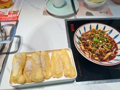 -黄记煌三汁焖锅(新佳丽江汉路店)