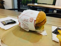-牛纽塔·牛人堡(群众路店)