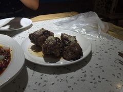 -兔行天下-鸿鹤鲜锅兔(中海国际店)