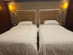-沈阳皇朝万鑫酒店