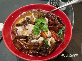 厦门心中脆皮乳鸽兰博万
