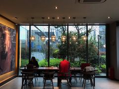 -星巴克(真如星光耀广场店)