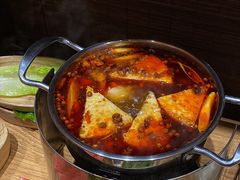 -独食火锅·半米屋台(直营总店)