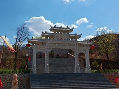 -黄金寨原生态旅游区