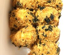 海苔风味小贝-鲍师傅糕点(江苏路店)