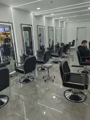 -Coo Hair salon